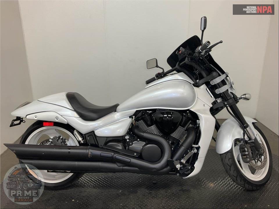2018 SUZUKI BOULEVARD M109R B.O.S.S.