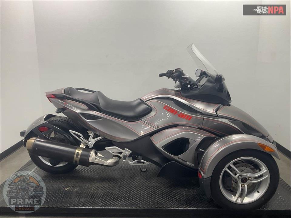 2011 Can-Am SPYDER RS SM5 — фото 1