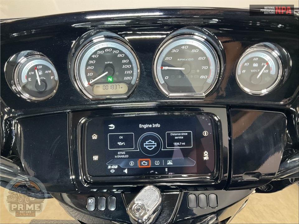 2023 Harley-Davidson FLHTK ELECTRA GLIDE ULTRA LIMITED — фото 5