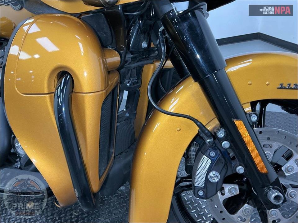 2023 Harley-Davidson FLTRK ROAD GLIDE LIMITED — фото 14