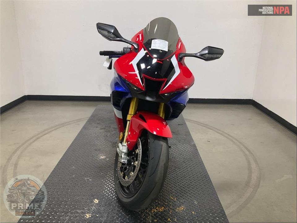 2021 Honda CBR1000RR-R FIREBLADE SP — фото 2