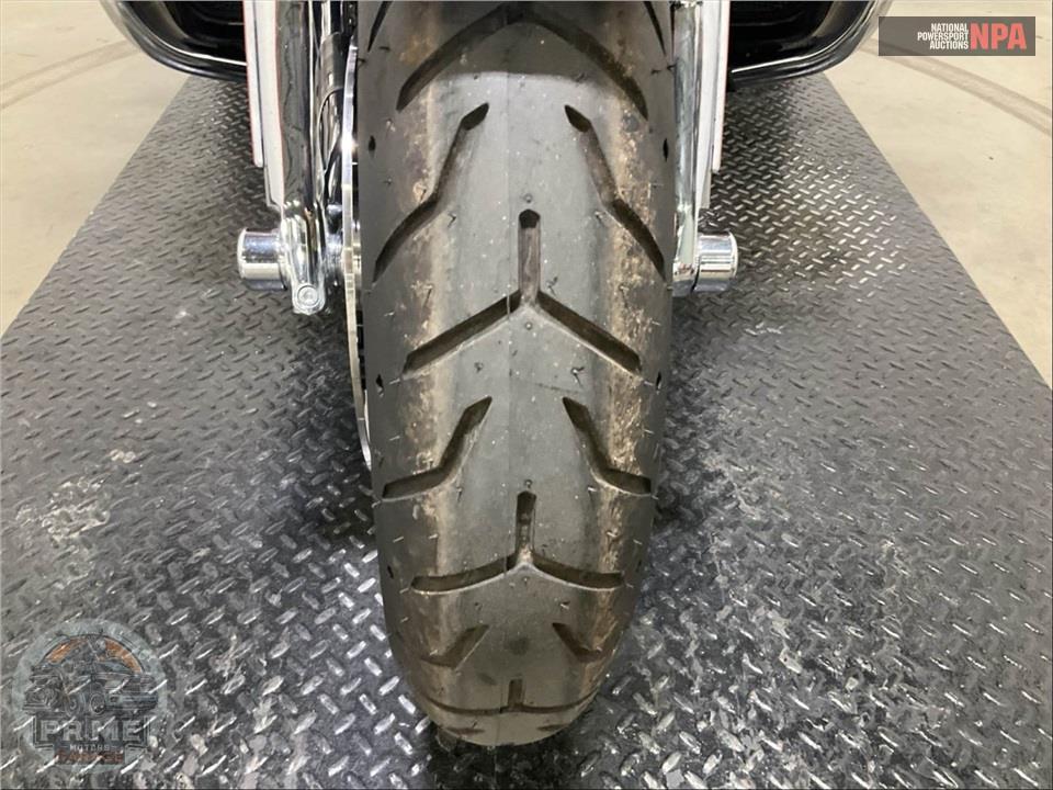2022 Harley-Davidson FLHTCUTGSE CVO TRI GLIDE — фото 19