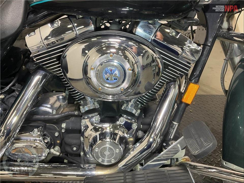 2002 Harley-Davidson FLHRI ROAD KING — фото 6