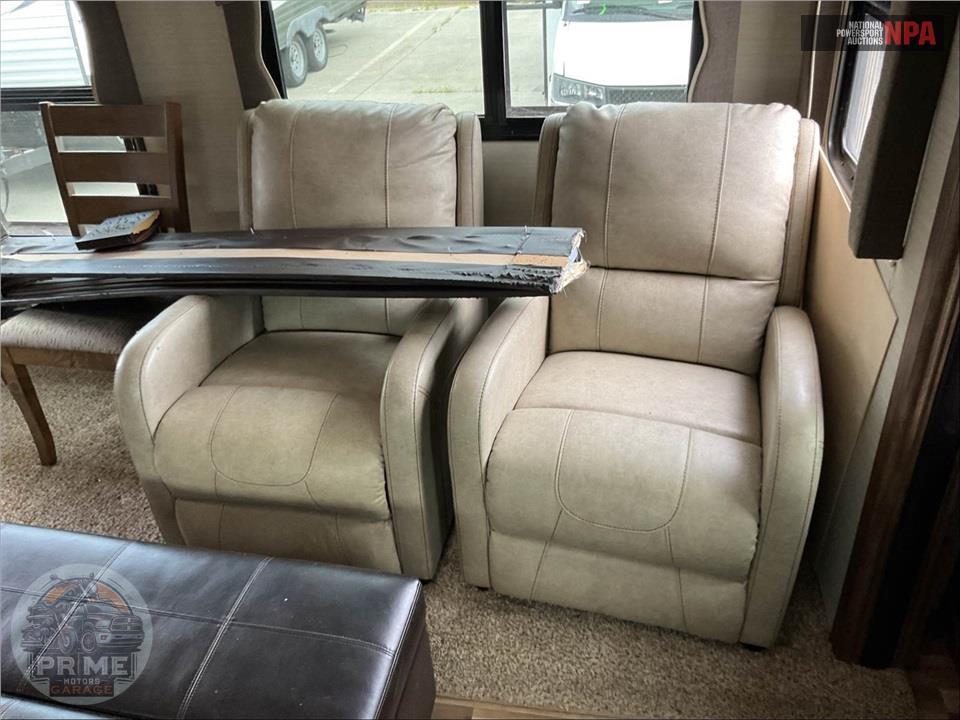 2017 Keystone Rv M-29 RES - COUGAR X-LITE FIFTH WHEEL SERIES — фото 12