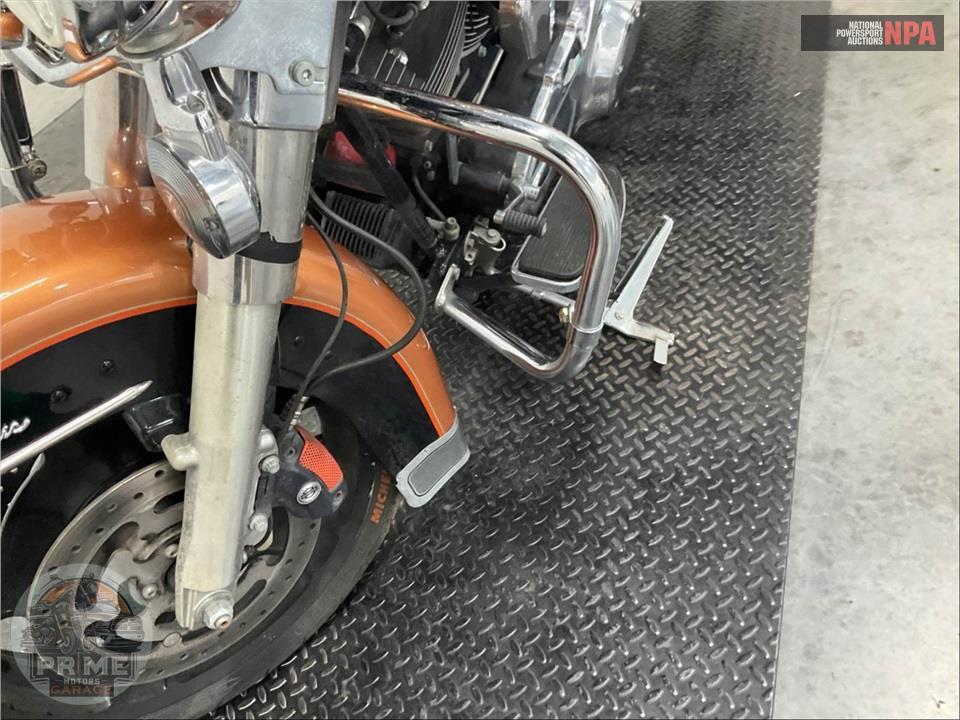 2008 Harley-Davidson FLHTCU ULTRA CLASSIC ELECTRA GLIDE (Anniv) — фото 15
