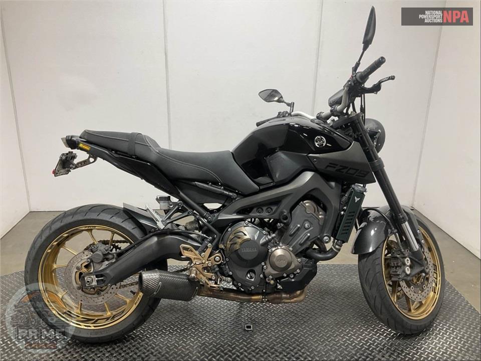 2016 Yamaha FZ-09 — фото 1