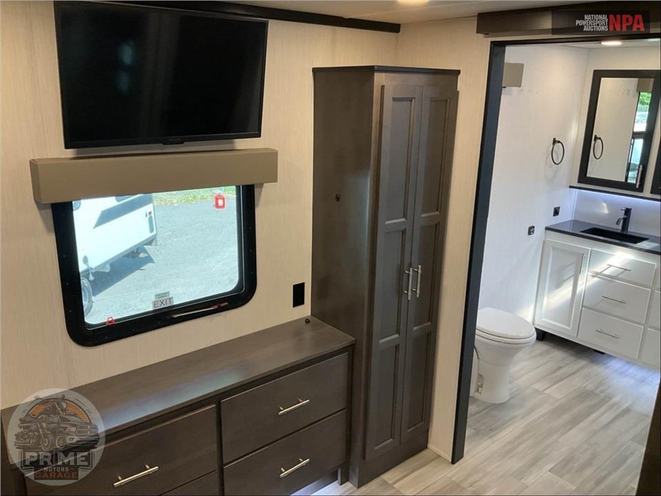 2024 Cedar Creek M-371FL - FIFTH WHEEL SERIES — фото 12