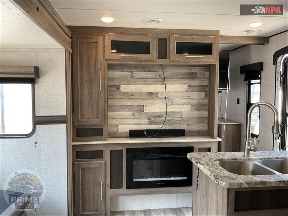 2022 Crossroads Rv M-340 BH - ZINGER SERIES — фото 23