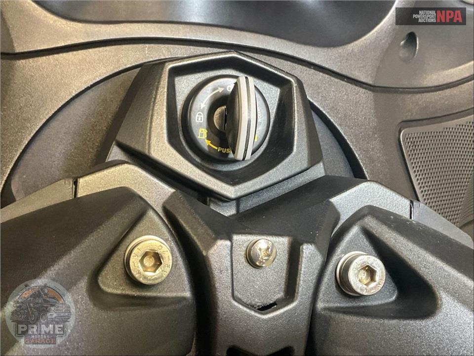 2015 Can-Am Spyder RT-S SE6 — фото 10