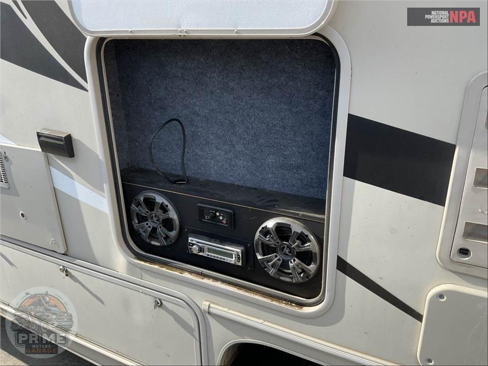 2015 Coachmen By Forest River M-280 DS CHEVROLET 4500 - LEPRECHAUN SERIES — фото 65