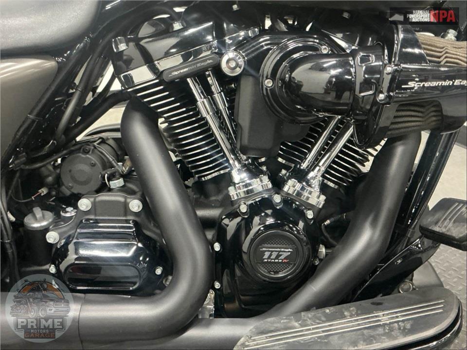 2019 Harley-Davidson FLHXS STREET GLIDE SPECIAL — фото 6