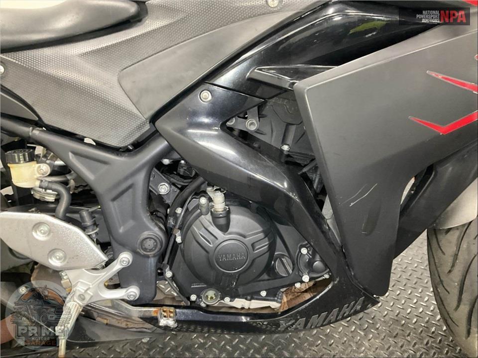 2017 Yamaha YZF-R3 — фото 6
