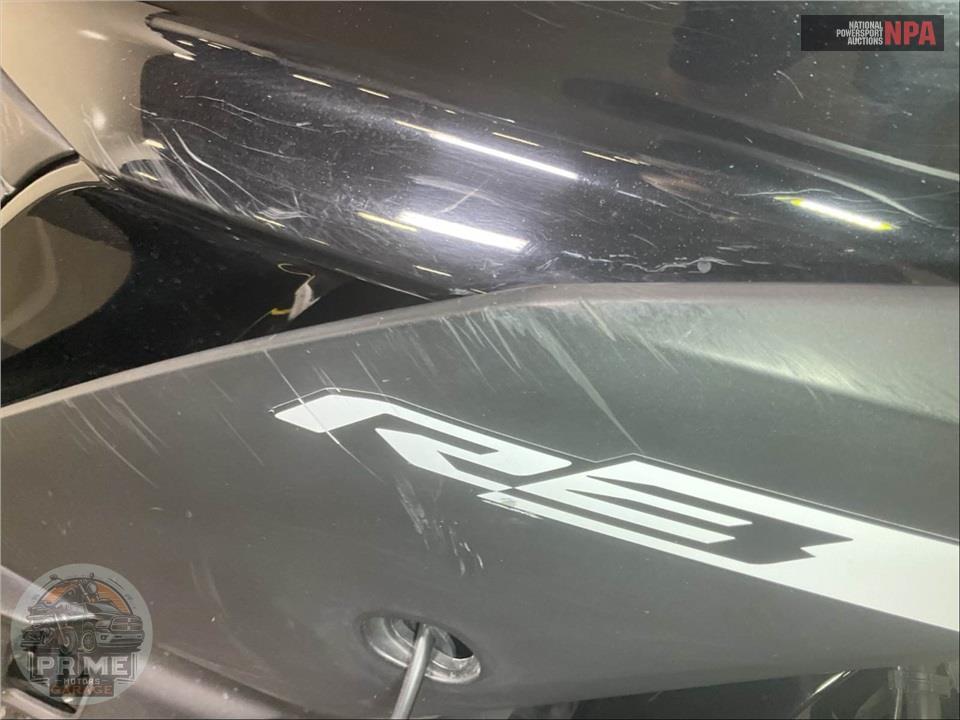 2019 Yamaha YZF-R3 — фото 13