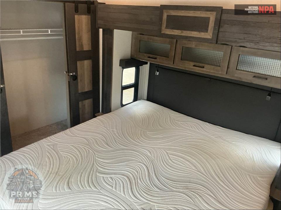 2020 Keystone Rv M-3611 FWFKS - SPRINTER LIMITED FIFTH WHEEL SERIES — фото 11