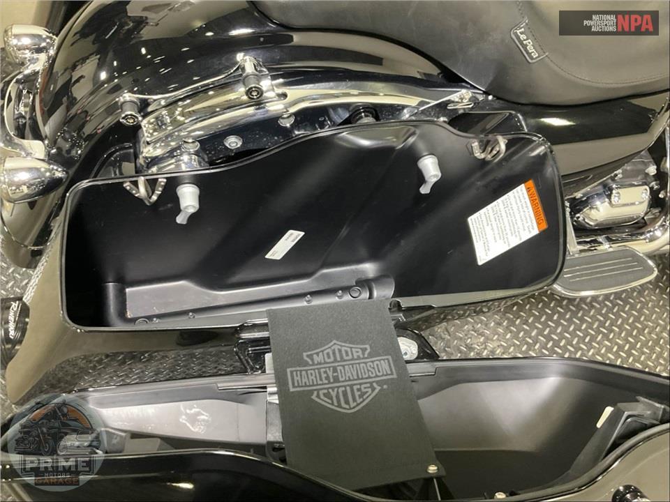 2021 Harley-Davidson FLTRXS ROAD GLIDE SPECIAL — фото 21