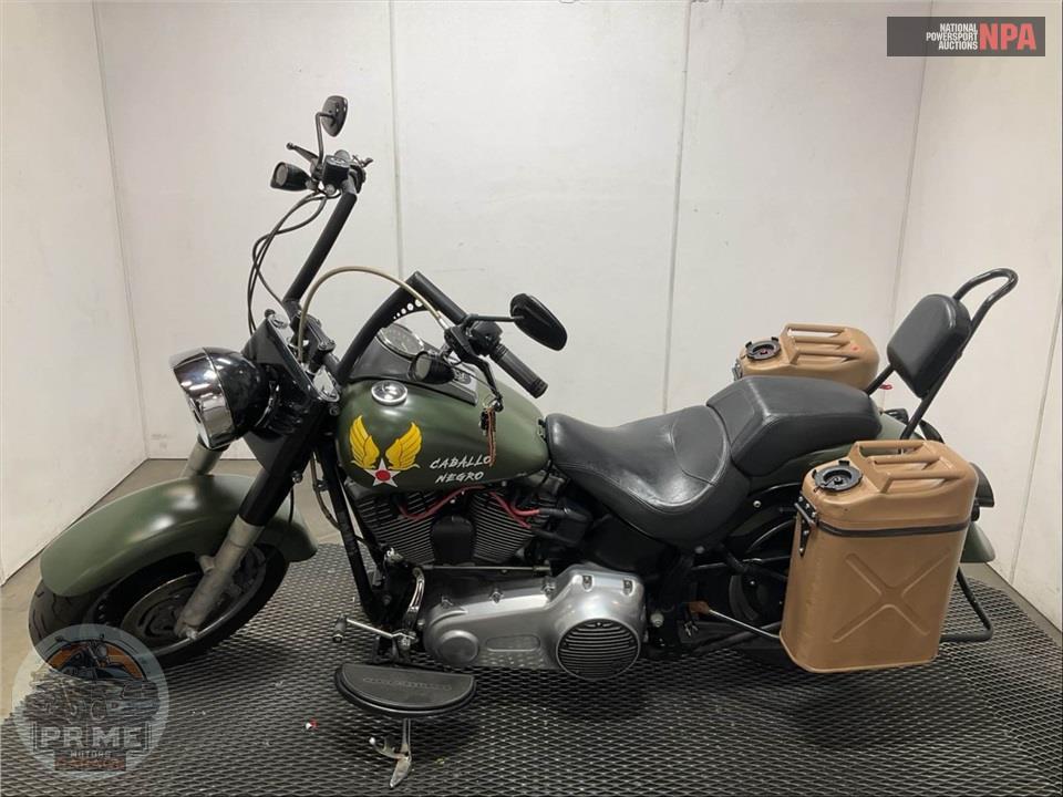 2013 Harley-Davidson FLSTFB FAT BOY LO — фото 3
