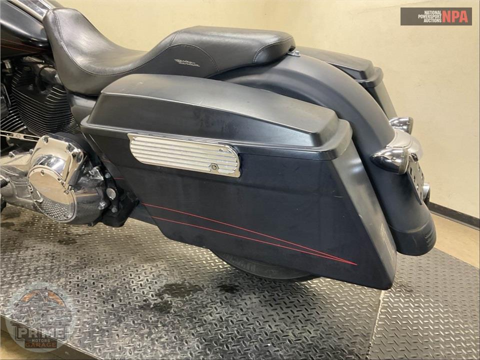 2010 Harley-Davidson FLTRX ROAD GLIDE CUSTOM — фото 35