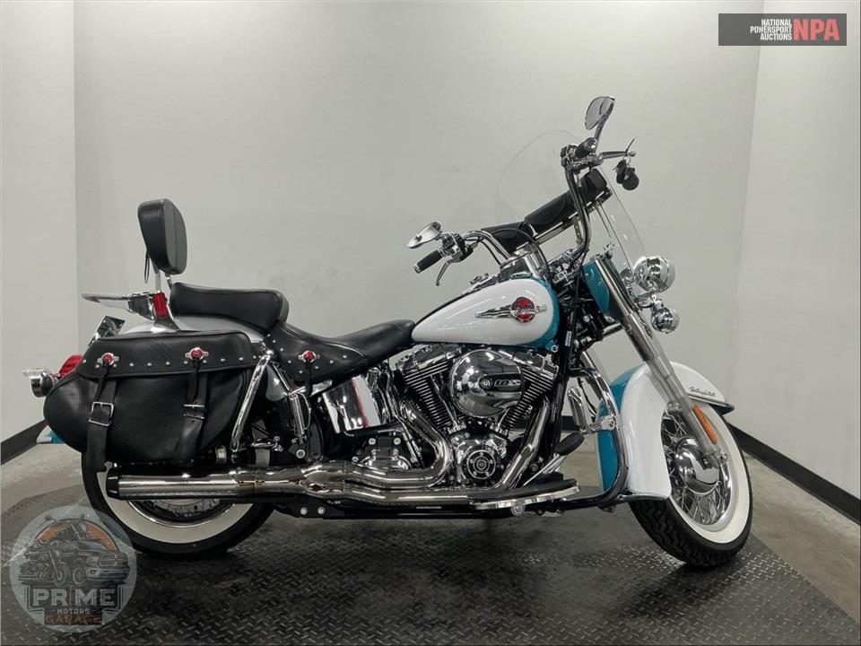 2017 Harley-Davidson FLSTC HERITAGE SOFTAIL CLASSIC — фото 1