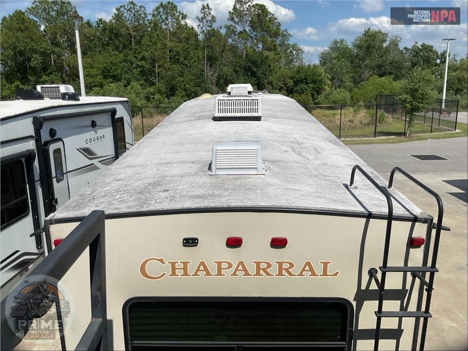 2015 Coachmen By Forest River M-360 IBL - CHAPARRAL FIFTH WHEEL SERIES — фото 32