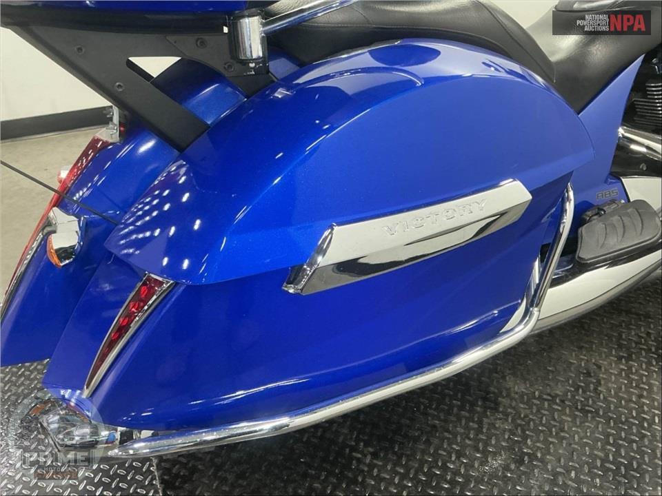 2013 Victory Motorcycles CROSS COUNTRY TOUR BLUE — фото 20
