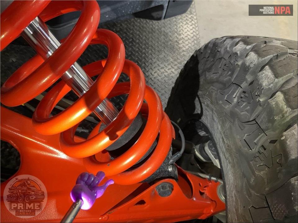 2023 Can-Am MAVERICK X3 X RS TURBO RR SMART-SHOX (DESERT TAN & CARBON BLACK RED) — фото 24