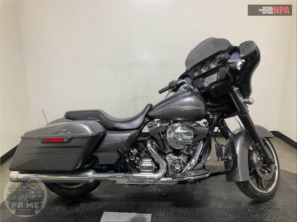 2014 Harley-Davidson FLHXS STREET GLIDE — фото 1