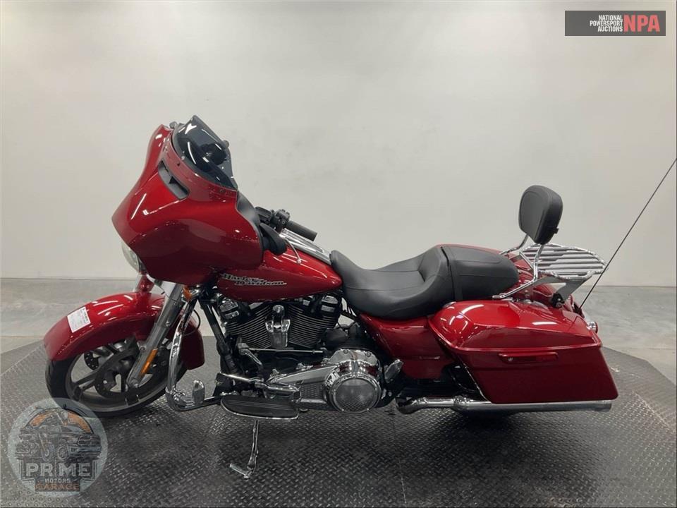 2018 Harley-Davidson FLHX STREET GLIDE — фото 3
