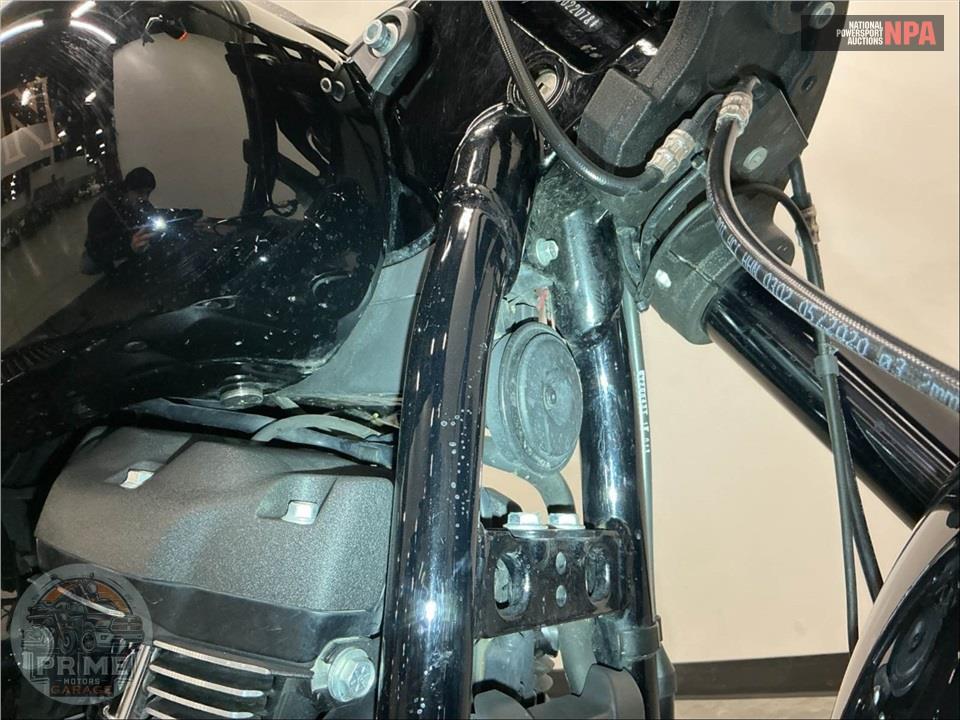 2021 Harley-Davidson FXLRS LOW RIDER S — фото 12