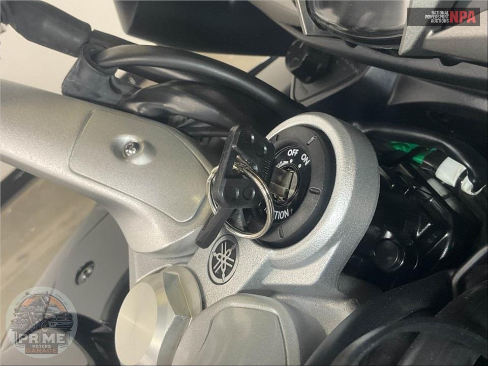 2021 Yamaha FJR1300ES — фото 10