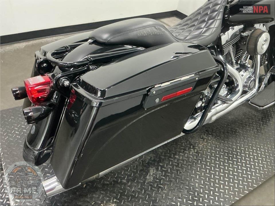 2004 Harley-Davidson FLHTC ELECTRA GLIDE CLASSIC — фото 25