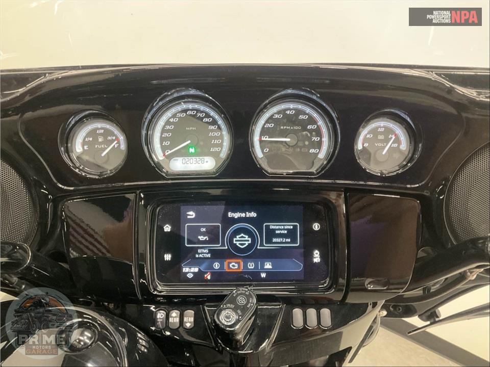 2021 Harley-Davidson FLHTK ULTRA LIMITED — фото 5