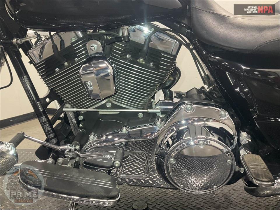 2014 Harley-Davidson FLHX STREET GLIDE — фото 7