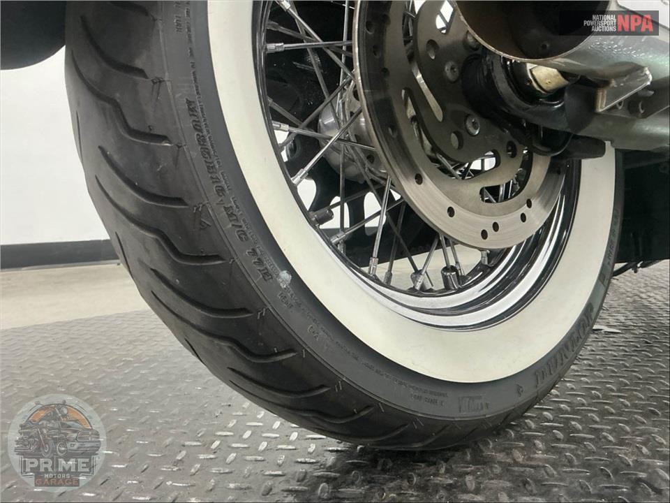 2018 Harley-Davidson FLDE DELUXE — фото 17