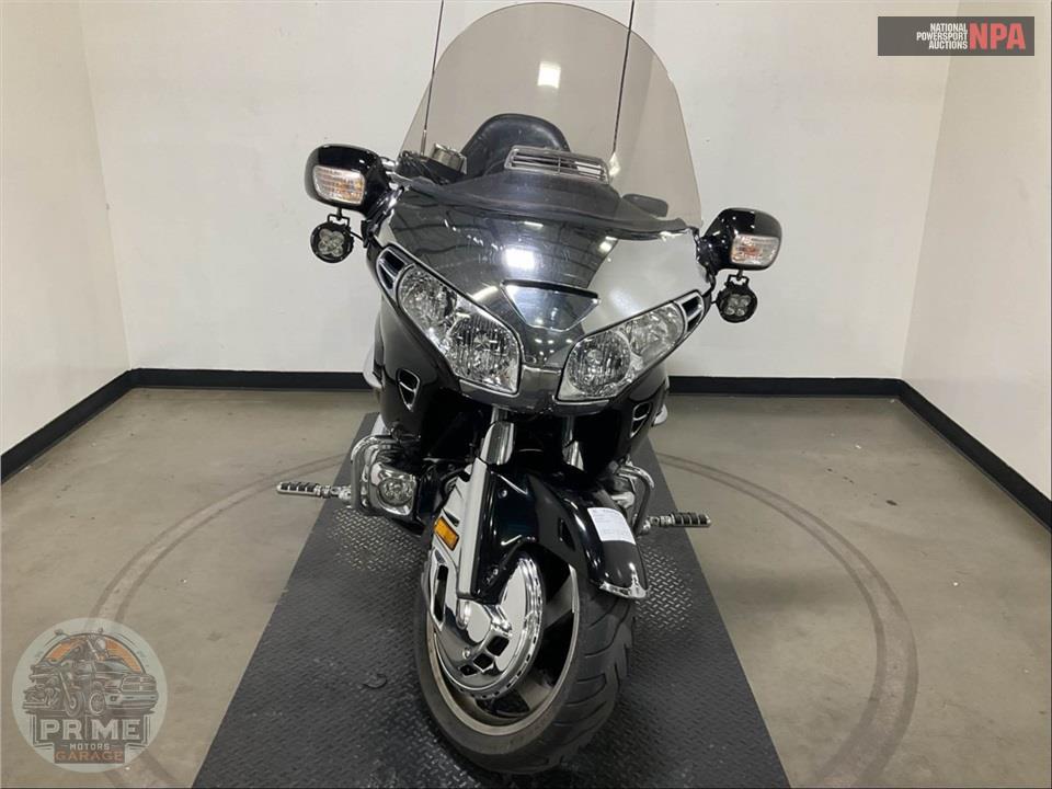 2002 Honda GL18002 GOLDWING — фото 2