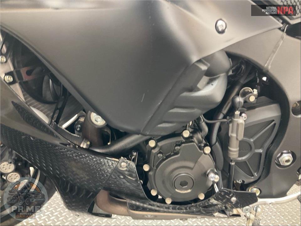 2023 Yamaha YZF-R1 — фото 8