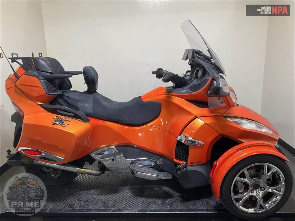 2019 CAN-AM SPYDER RT-LIMITED SE6