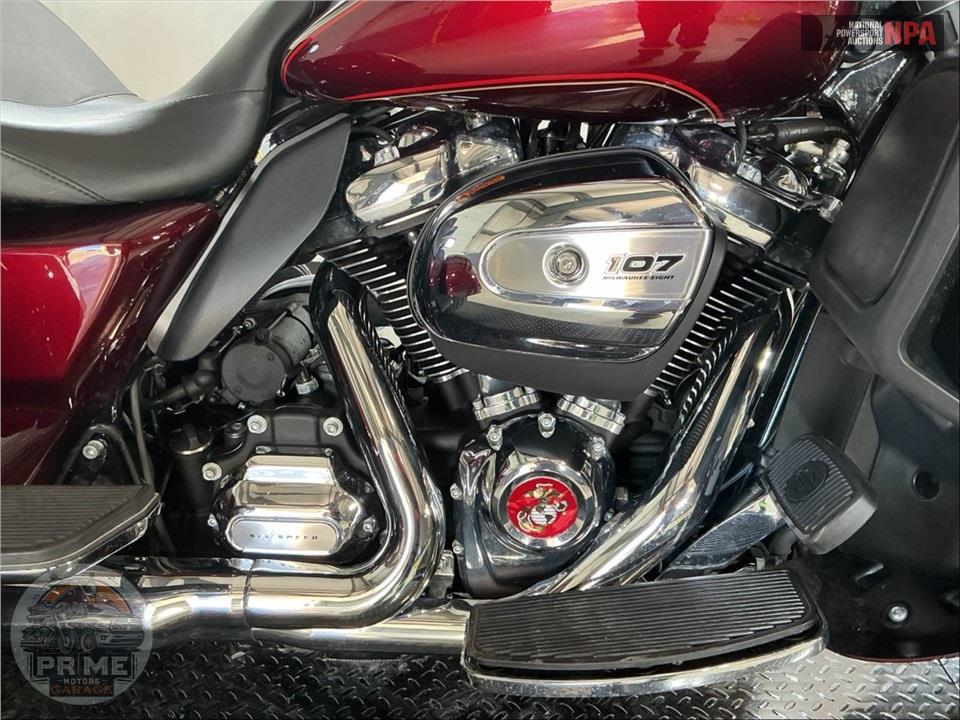 2017 Harley-Davidson FLHTCUTG TRIGLIDE ULTRA CLASSIC — фото 6
