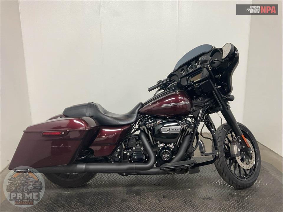 2018 Harley-Davidson FLHXS STREET GLIDE SPECIAL — фото 1