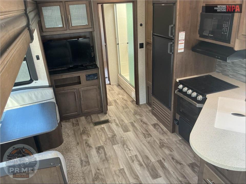 2019 Keystone Rv M-29 RLD - COUGAR SERIES — фото 9