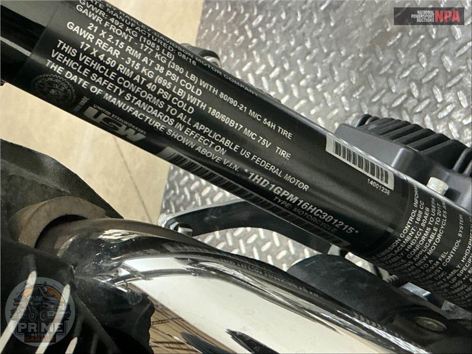 2017 Harley-Davidson FXDWG-103 DYNA WIDE GLIDE — фото 25