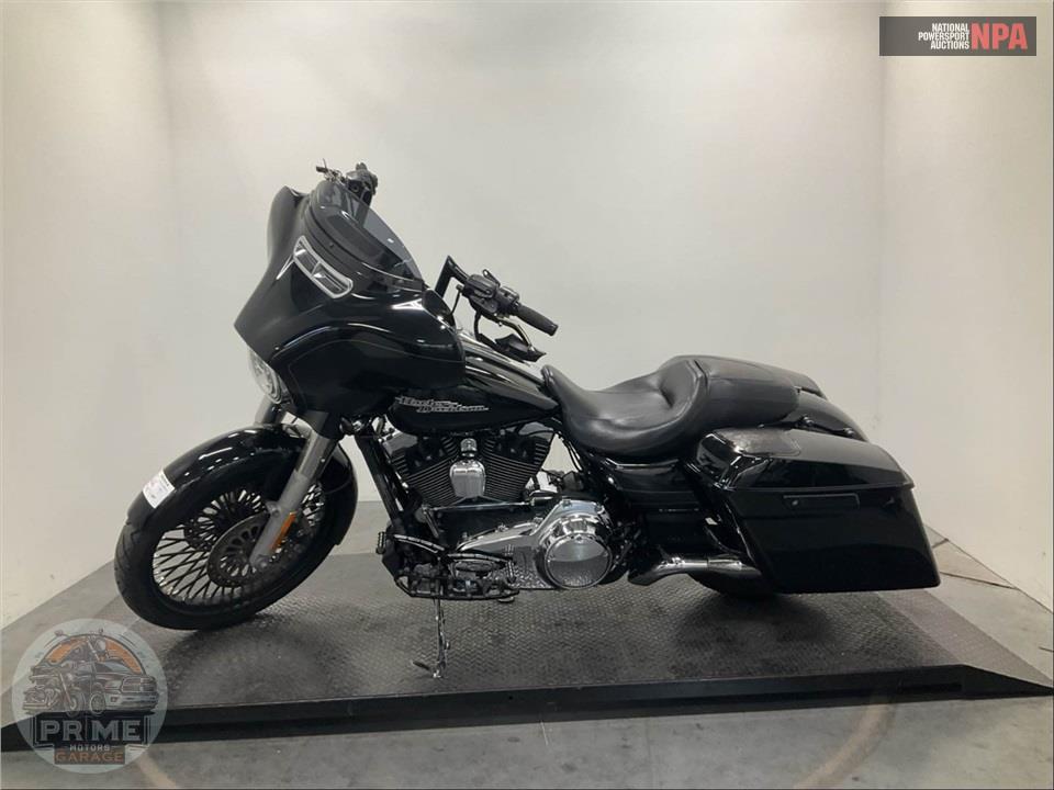 2014 Harley-Davidson FLHXS STREET GLIDE — фото 3