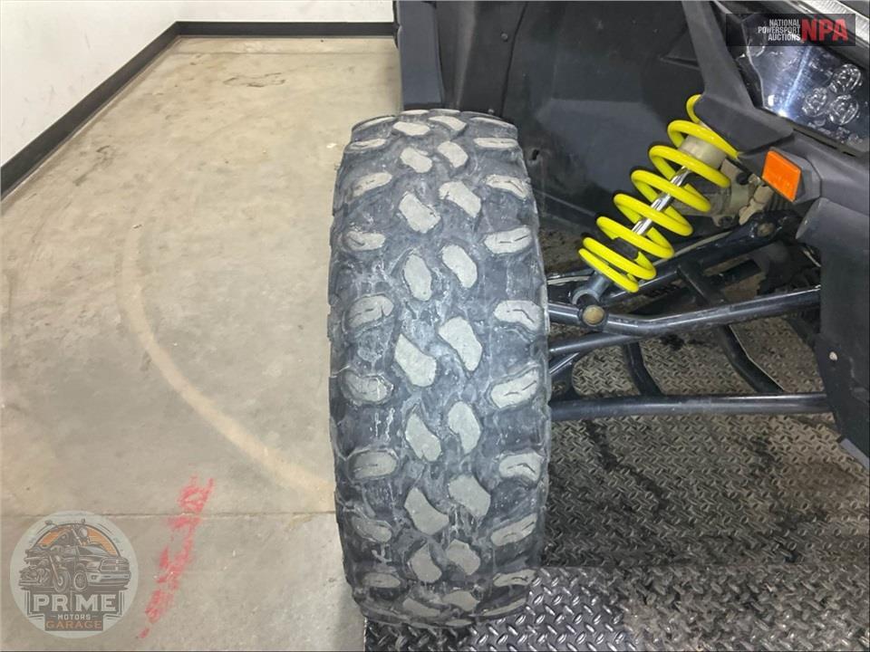 2018 Can-Am MAVERICK X3 MAX TURBO — фото 19