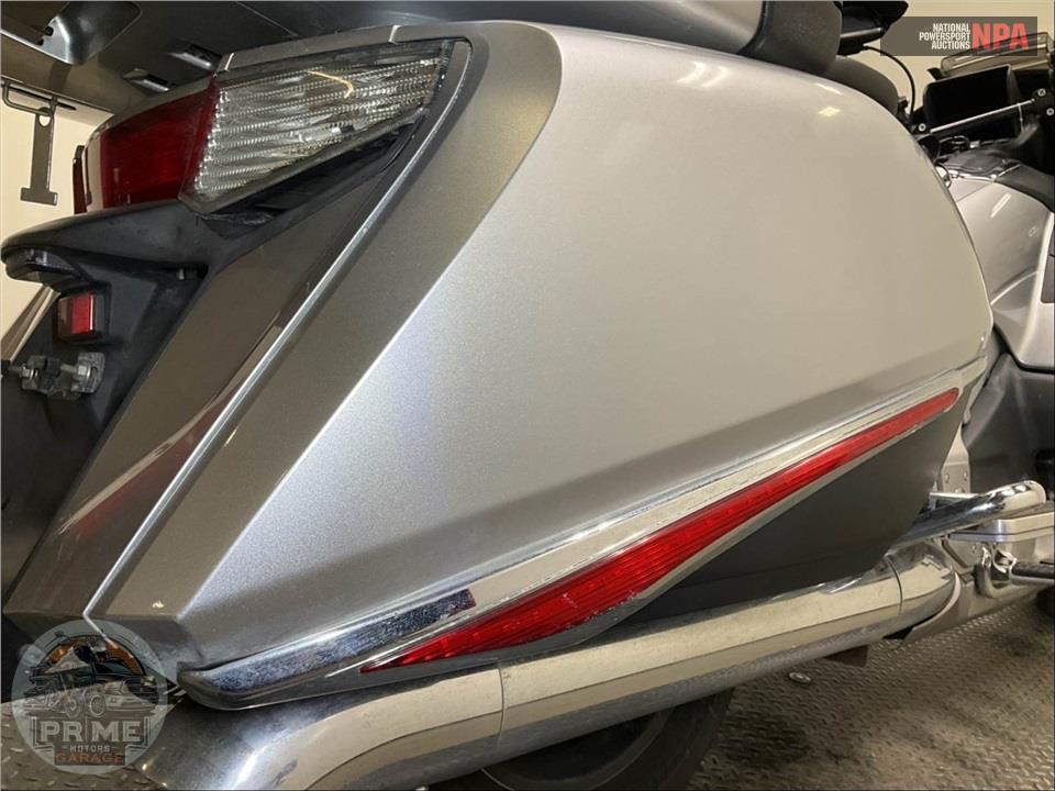 2015 Honda GL18HPNAMF GOLDWING (ABS) (**) — фото 25