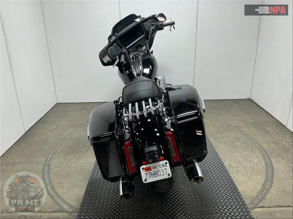 2025 Harley-Davidson FLHX STREET GLIDE — фото 4