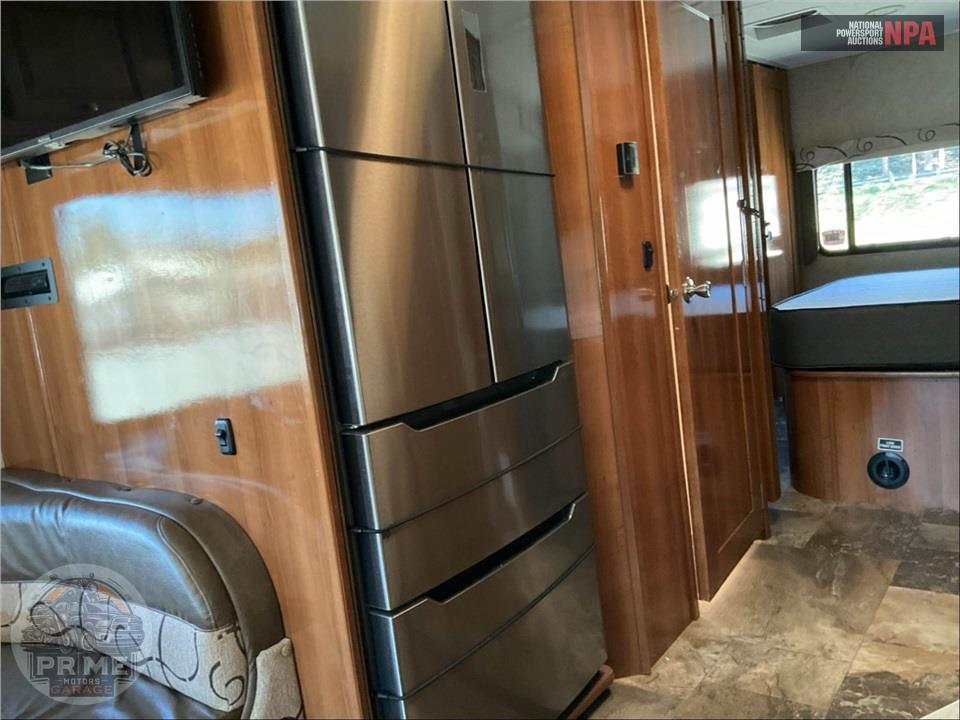 2019 Coachmen By Forest River M-311 FS E450 - LEPRECHAUN SERIES — фото 22