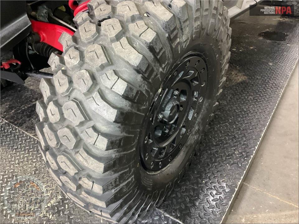 2024 Can-Am COMMANDER MAX XT-P 1000R — фото 25
