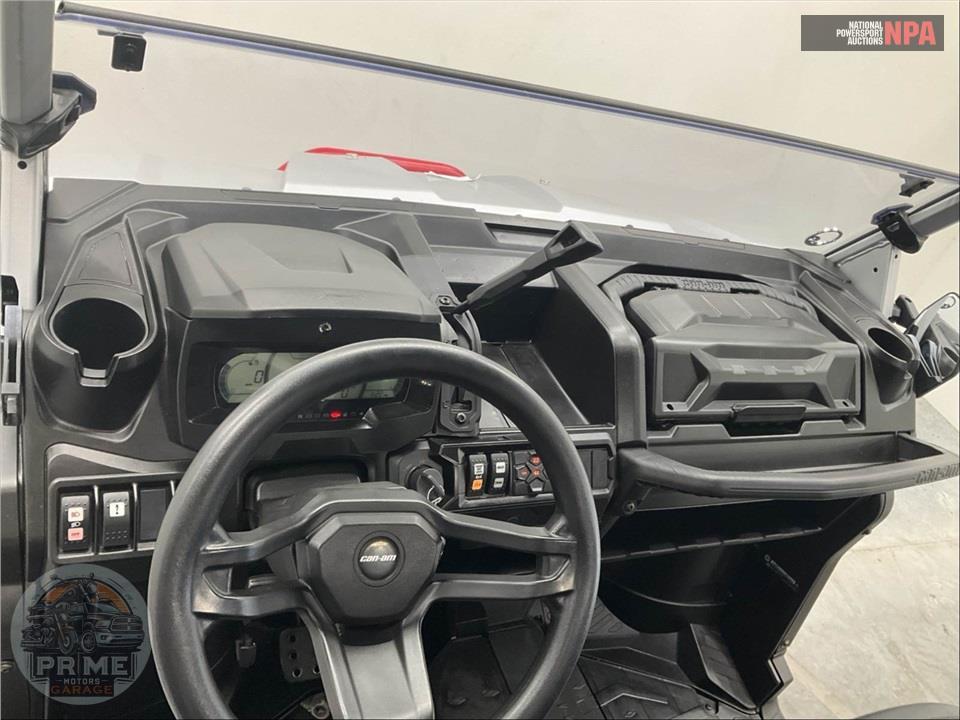 2025 Can-Am DEFENDER X MR HD10 — фото 21