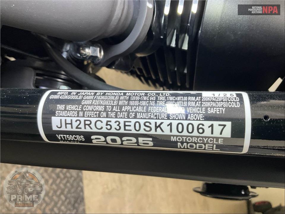 2025 Honda VT750CBS SHADOW PHANTOM ABS — фото 15