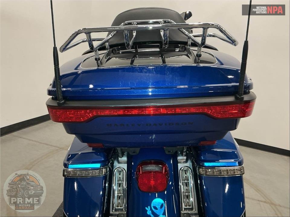 2022 Harley-Davidson FLHTK ULTRA LIMITED — фото 30
