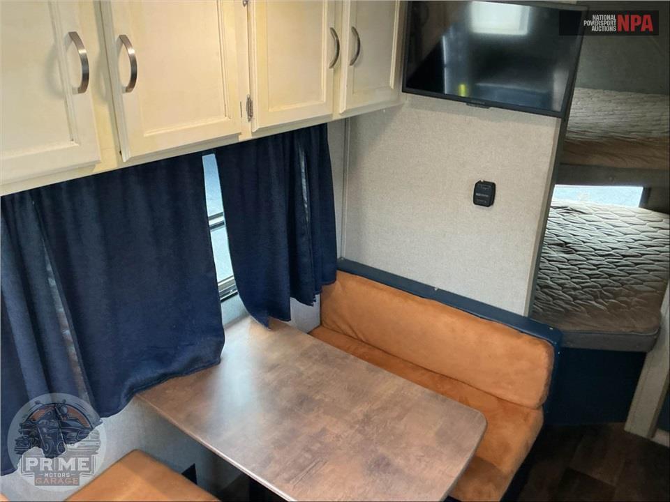 2017 Keystone Rv M-1850 FL - SUMMERLAND MINI SERIES — фото 7